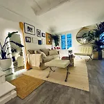 Superbe Duplex Entre Le Vieux Nice Et La Prom