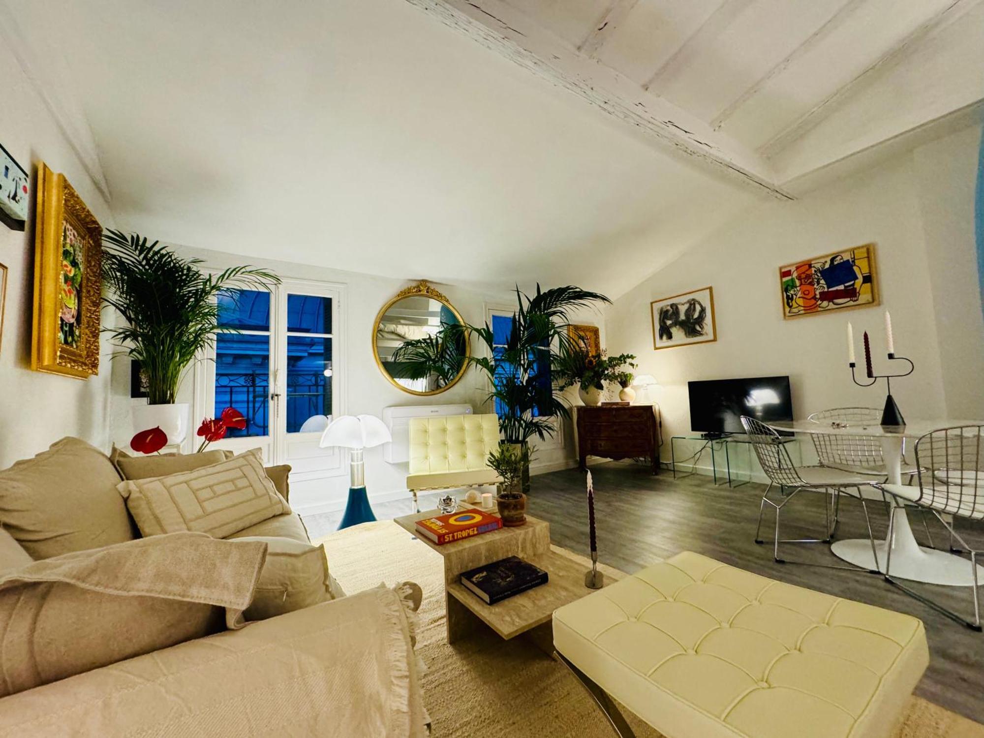 Appartamento Superbe Duplex Entre Le Vieux Et La Prom *