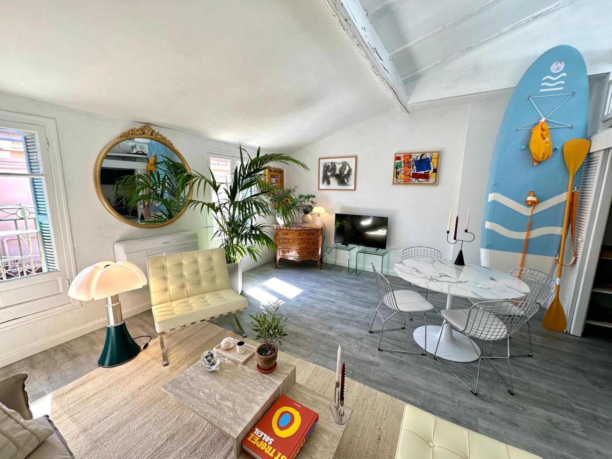 Appartamento Superbe Duplex Entre Le Vieux Et La Prom Nizza