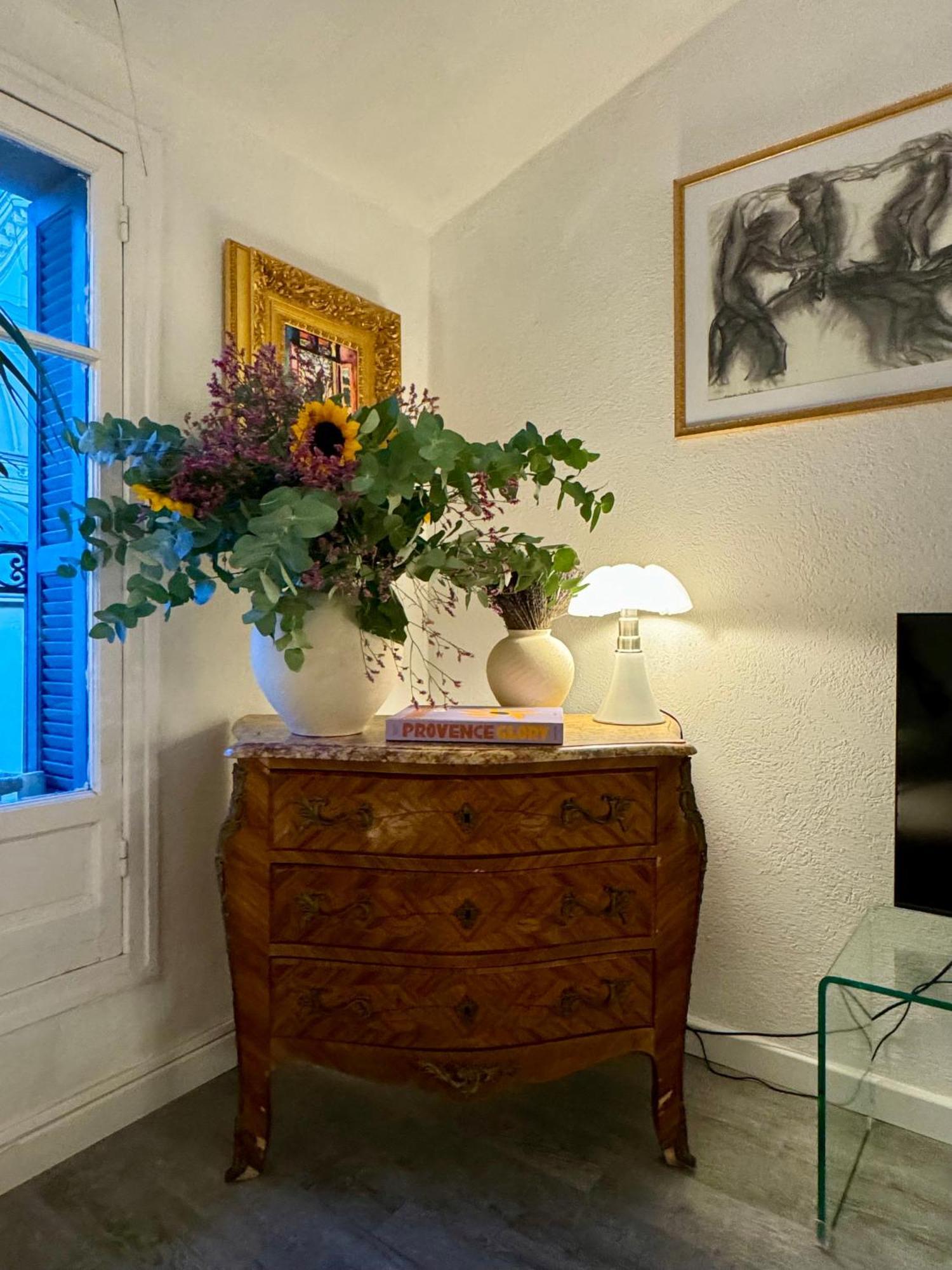 Superbe Duplex Entre Le Vieux Et La Prom Nizza
